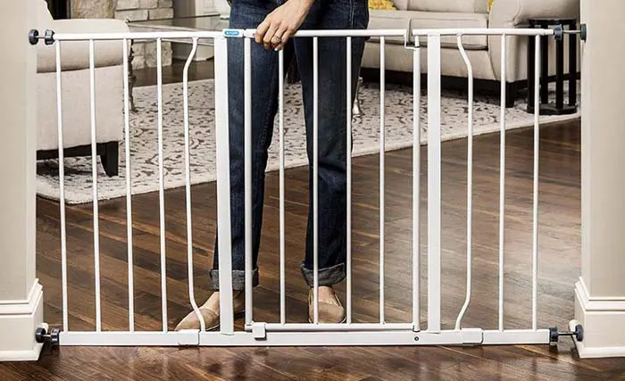 Regalo Easy Open 47-Inch Super Wide Walk Thru Baby Gate